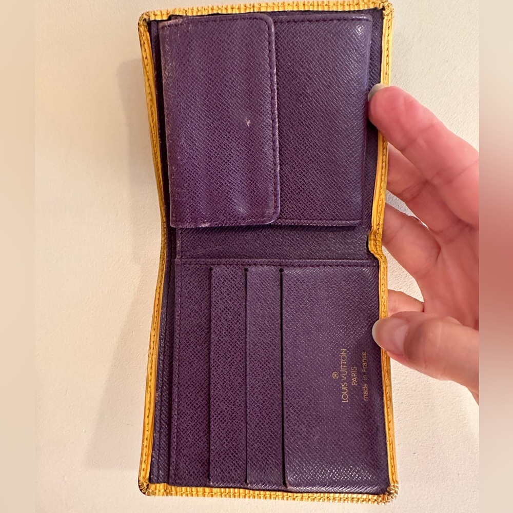 Louis Vuitton Yellow Epi Wallet - Picture 5 of 13